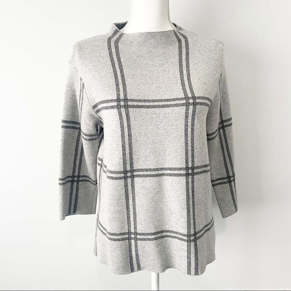 J.Jill gray windowpane sweater top size XS petites